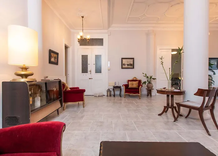 Acheiropoietos Apartment